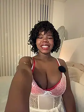Snapshot of Sweet-Jade chatting on 06/18/26, 10:30 Sweet-Jade online show from 06/18/26, 10:30