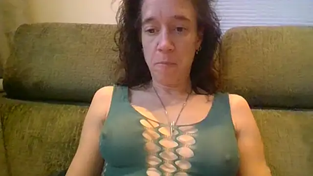 Snapshot of JezebelDutch chatting on 12/15/25, 12:31 JezebelDutch online show from 12/15/25, 12:31