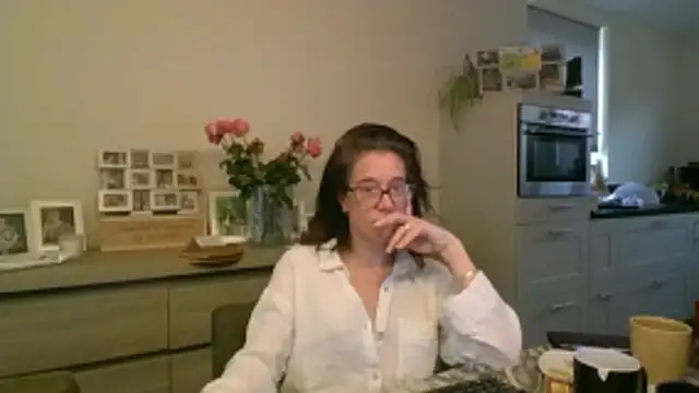 Snapshot of JezebelDutch chatting on 01/13/26, 01:27 JezebelDutch online show from 01/13/26, 01:27