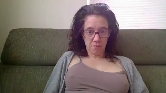 Snapshot of JezebelDutch chatting on 02/05/26, 12:10 JezebelDutch online show from 02/05/26, 12:10