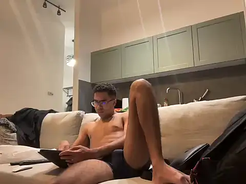 Snapshot of Markitos2323 chatting on 11/24/25, 10:42 Markitos2323 online show from 11/24/25, 10:42