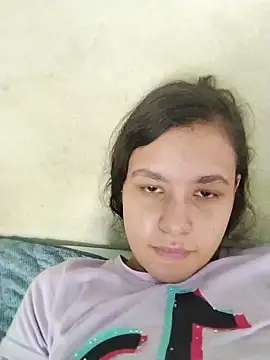 Snapshot of marisolcardona chatting on 10/07/25, 03:42 marisolcardona online show from 10/07/25, 03:42