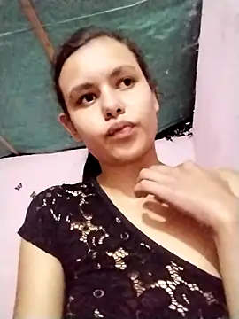 Snapshot of marisolcardona chatting on 10/20/25, 12:22 marisolcardona online show from 10/20/25, 12:22