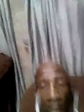 Snapshot of longdickson12345 chatting on 09/15/25, 07:25 longdickson12345 online show from 09/15/25, 07:25