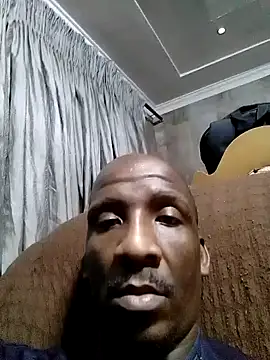 Snapshot of longdickson12345 chatting on 09/23/25, 07:39 longdickson12345 online show from 09/23/25, 07:39