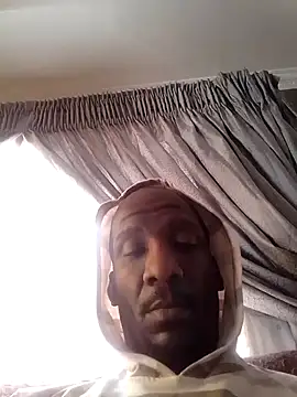 Snapshot of longdickson12345 chatting on 09/26/25, 09:02 longdickson12345 online show from 09/26/25, 09:02