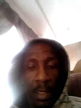 Snapshot of longdickson12345 chatting on 09/29/25, 07:24 longdickson12345 online show from 09/29/25, 07:24