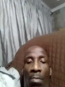 Snapshot of longdickson12345 chatting on 10/05/25, 07:12 longdickson12345 online show from 10/05/25, 07:12