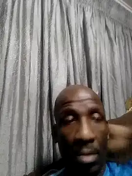 Snapshot of longdickson12345 chatting on 10/08/25, 06:05 longdickson12345 online show from 10/08/25, 06:05