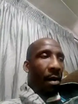 Snapshot of longdickson12345 chatting on 10/18/25, 02:18 longdickson12345 online show from 10/18/25, 02:18