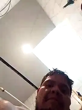 Snapshot of Maniakone chatting on 10/11/25, 09:24 Maniakone online show from 10/11/25, 09:24