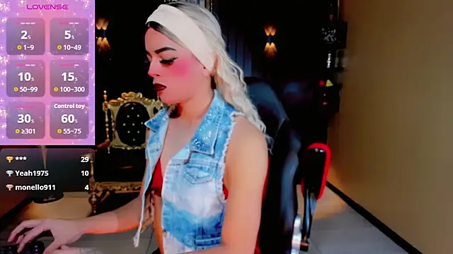 Ana sophia  online show from 10/07/25, 11:18