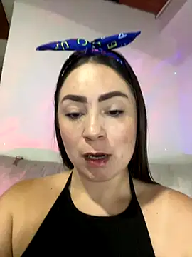 Snapshot of Amelia_laurent chatting on 09/27/25, 09:53 Amelia laurent online show from 09/27/25, 09:53