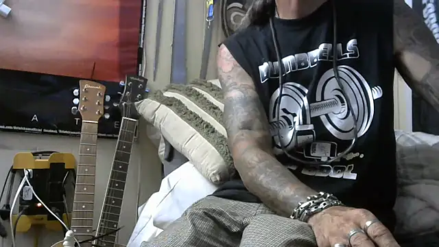 crassanova online show from 06/19/26, 09:40