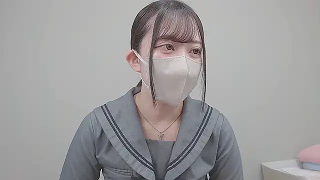 Snapshot of Sakura_sweety chatting on 10/24/25, 11:17 Sakura sweety online show from 10/24/25, 11:17