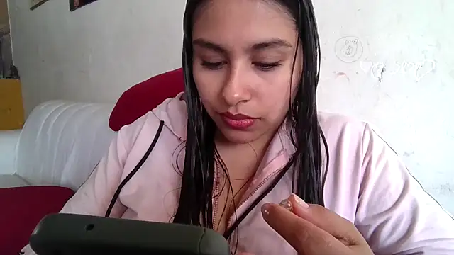 Snapshot of zairabreze chatting on 11/07/25, 02:28 zairabreze online show from 11/07/25, 02:28