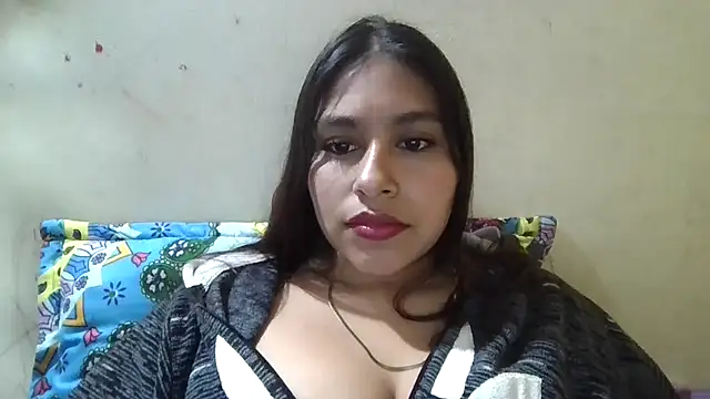 Snapshot of zairabreze chatting on 11/23/25, 06:19 zairabreze online show from 11/23/25, 06:19