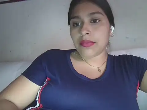 Snapshot of zairabreze chatting on 03/15/26, 11:11 zairabreze online show from 03/15/26, 11:11