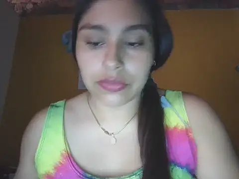 Snapshot of zairabreze chatting on 03/18/26, 08:56 zairabreze online show from 03/18/26, 08:56