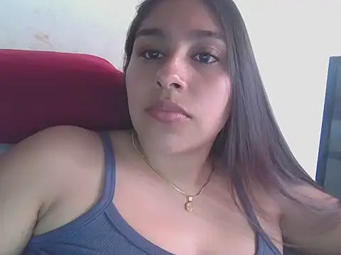 Snapshot of zairabreze chatting on 04/08/26, 07:14 zairabreze online show from 04/08/26, 07:14