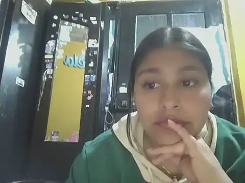 zairabreze online show from 06/25/26, 12:43
