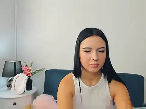 TaliaAdorable online show from 10/04/25, 07:50