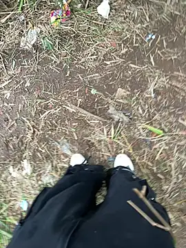 anhkiet huang online show from 10/11/25, 09:19