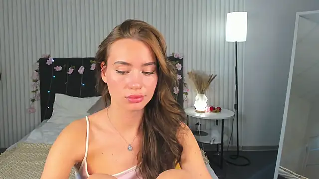 Ameli Povilain online show from 09/29/25, 12:32