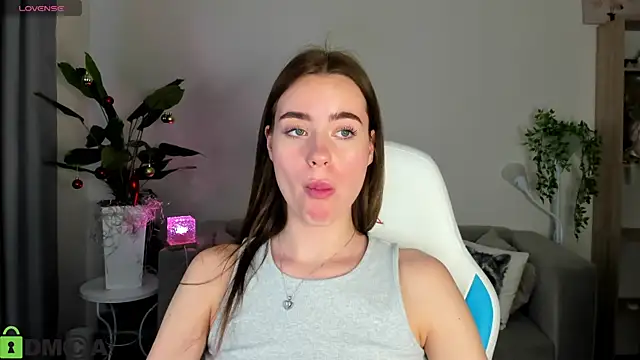 Ameli Povilain online show from 12/19/25, 06:20