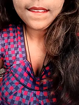 Snapshot of Schii69 chatting on 11/16/25, 07:14 Schii69 online show from 11/16/25, 07:14