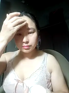 suki-lady online show from 11/06/25, 06:47