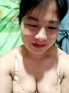 kute-00 online show from 09/10/25, 05:29