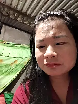 kute-00 online show from 10/24/25, 12:52