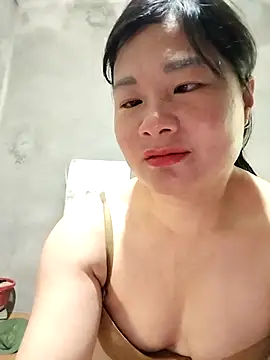 kute-00 online show from 12/01/25, 05:12