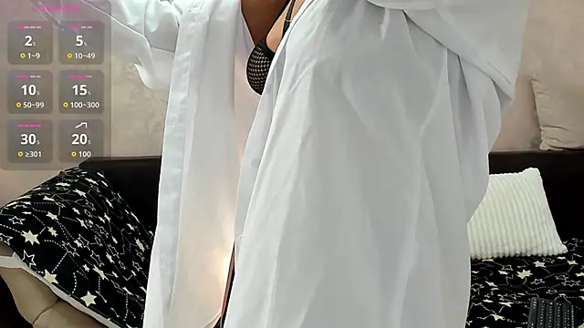 Snapshot of Alexya_Kat chatting on 10/17/25, 06:27 Alexya Kat online show from 10/17/25, 06:27