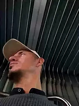 Snapshot of JuanD_vero chatting on 10/07/25, 05:04 JuanD vero online show from 10/07/25, 05:04