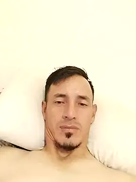 Snapshot of JuanD_vero chatting on 10/08/25, 06:38 JuanD vero online show from 10/08/25, 06:38