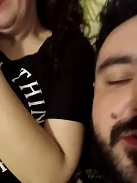 Snapshot of CasalTopaTudo chatting on 10/15/25, 11:38 CasalTopaTudo online show from 10/15/25, 11:38