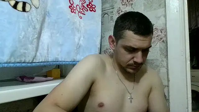 Snapshot of BogdanNegoda chatting on 04/15/26, 07:58 BogdanNegoda online show from 04/15/26, 07:58