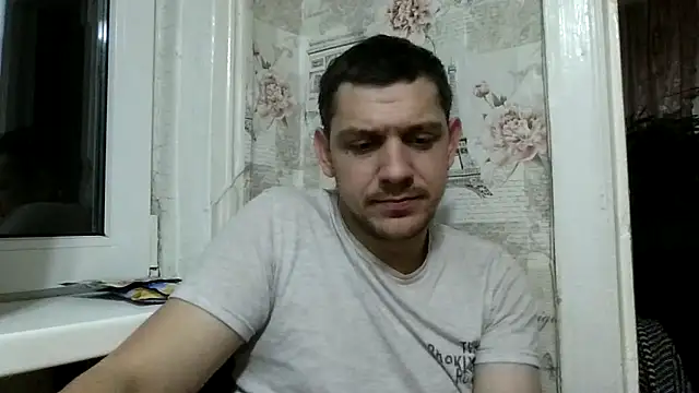 Snapshot of BogdanNegoda chatting on 04/24/26, 07:38 BogdanNegoda online show from 04/24/26, 07:38