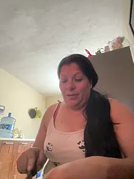 Snapshot of nimsix chatting on 10/09/25, 07:23 nimsix online show from 10/09/25, 07:23