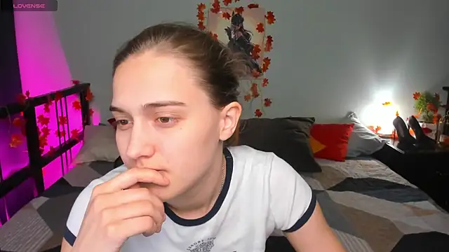 Alisa  Kelly online show from 11/09/25, 01:26