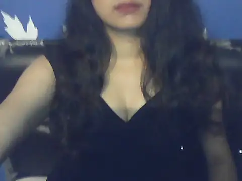 SoftButDeadly0 online show from 12/19/25, 04:14