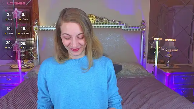 Katherine Loveau online show from 09/25/25, 04:27