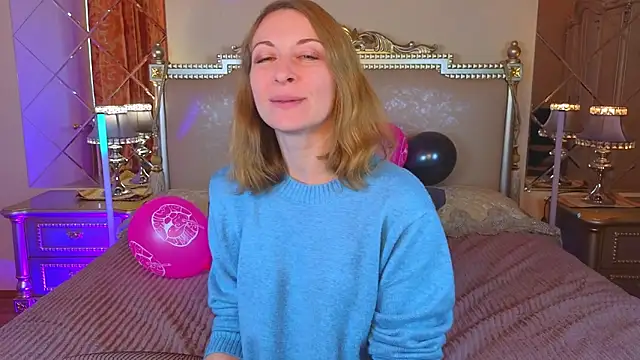 Katherine Loveau online show from 09/26/25, 11:47