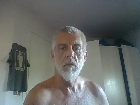 Snapshot of Pigna16PSRN chatting on 06/01/26, 06:37 Pigna16PSRN online show from 06/01/26, 06:37