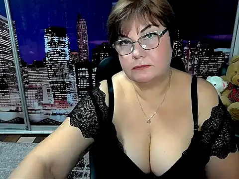 Snapshot of Bela_Lana_ chatting on 10/24/25, 05:42 Bela Lana online show from 10/24/25, 05:42