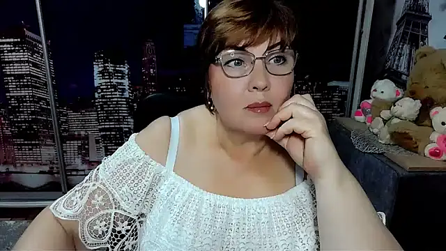 Bela Lana  online show from 04/01/26, 04:59