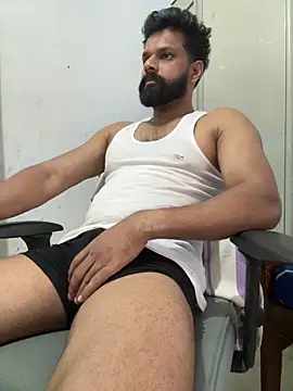 Snapshot of Vineeth3906 chatting on 05/24/26, 07:02 Vineeth3906 online show from 05/24/26, 07:02