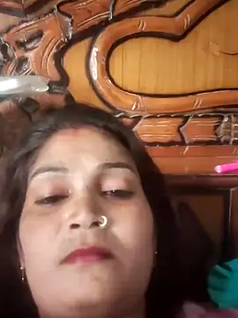 Snapshot of Kavya_hot chatting on 06/08/26, 07:42 Kavya hot online show from 06/08/26, 07:42